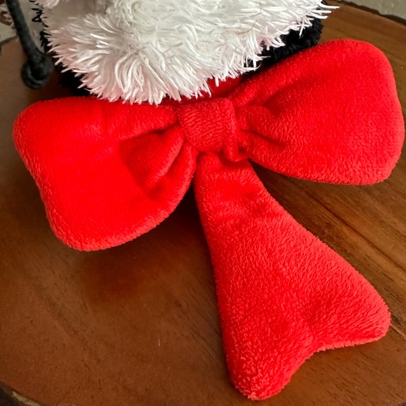Dr. Seuss Cat in the Hat Hand Puppet - Picture 2 of 11
